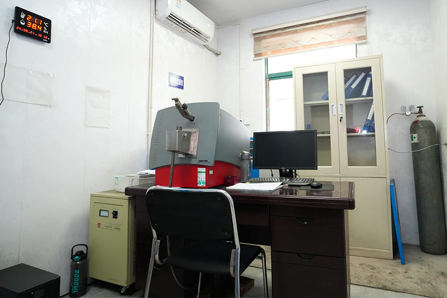 Máy quang phổ